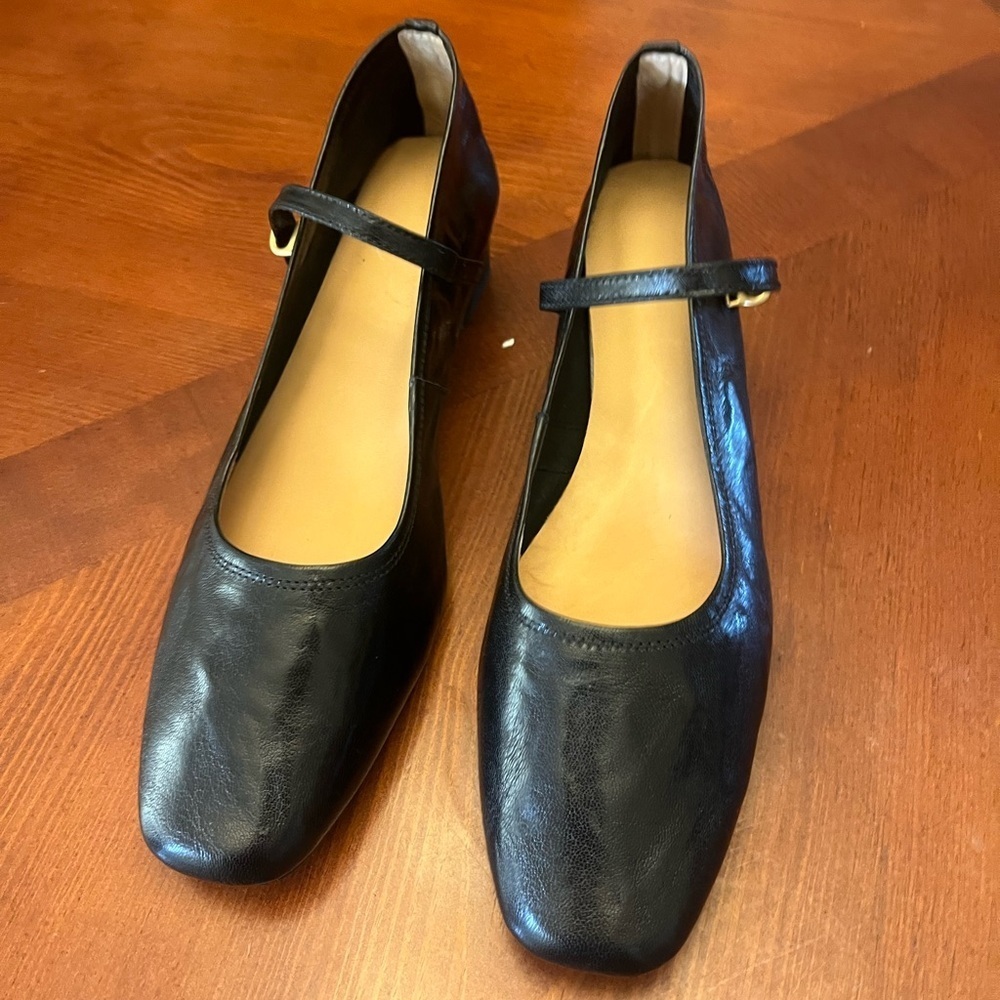 Artesian Black Italian Leather Mary Jane Heels Size 10 / 10.5 NWOT